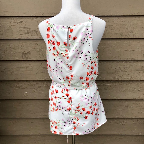 ☀️☀️☀️ 4/$20 Banana Republic floral belted tank! - Picture 5 of 6